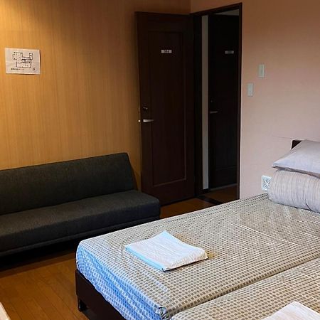 Atami Onsen Guest House Megumi Esterno foto