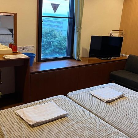 Atami Onsen Guest House Megumi Esterno foto