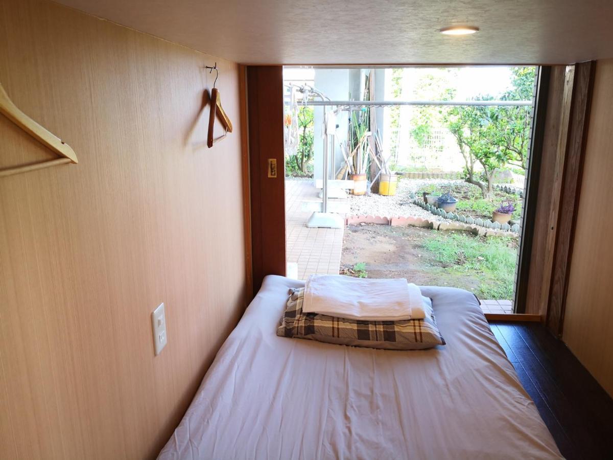 Atami Onsen Guest House Megumi Esterno foto
