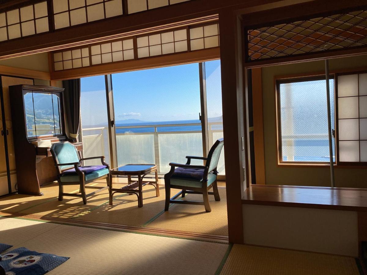 Atami Onsen Guest House Megumi Esterno foto