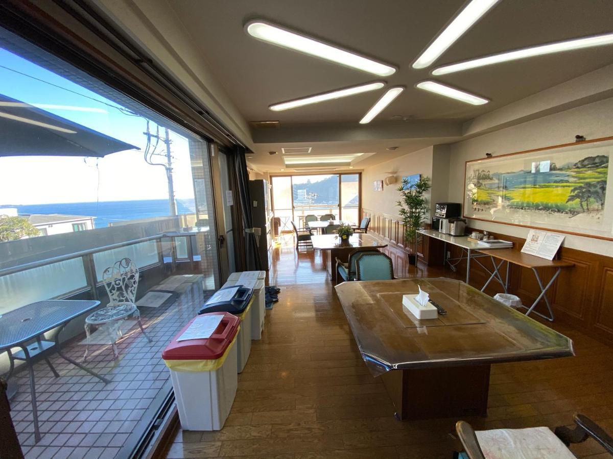 Atami Onsen Guest House Megumi Esterno foto